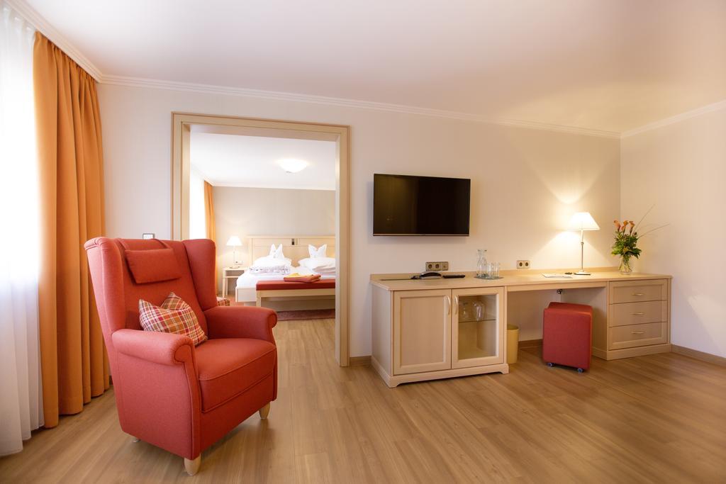 Flair Hotel Adlerbad Bad Peterstal-Griesbach Esterno foto